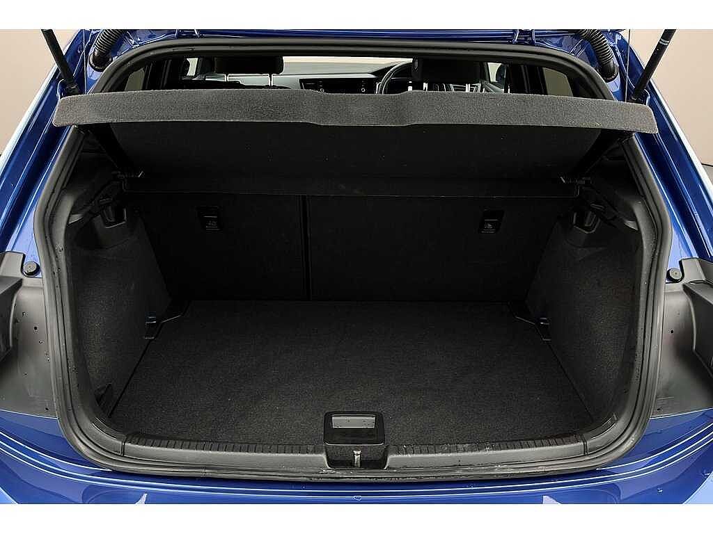 Volkswagen Polo R-Line 1.0 TSI 95PS 7-speed DSG 5 Door